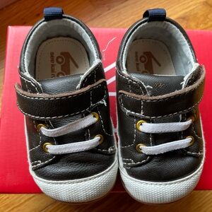 See Kai Run Brien leather shoes